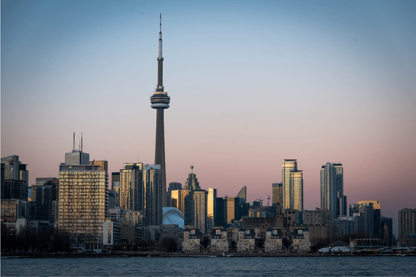 Paysage nocturne de Toronto au Canada