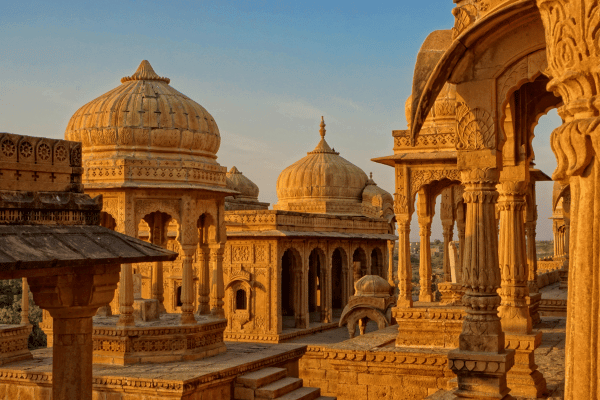 Temple structurel de Bada Bagh