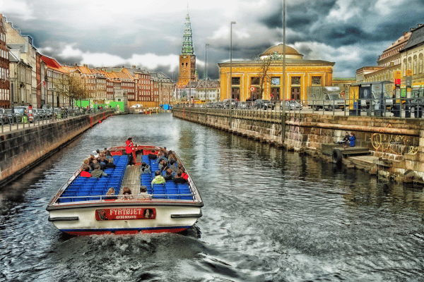 Organisatrice voyage Danemark - les canaux à Copenhague