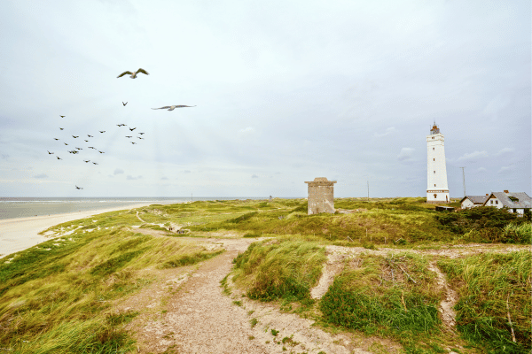 Phare sur la plage de Blavand, Danemark