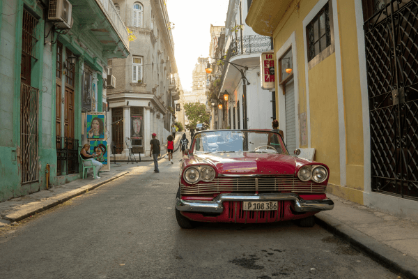 voiture-américaine-vintage-cuba voiture-américaine-vintage-cuba